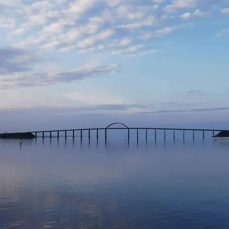 4 Person In Rudkobing-by Traum 鲁德克丙